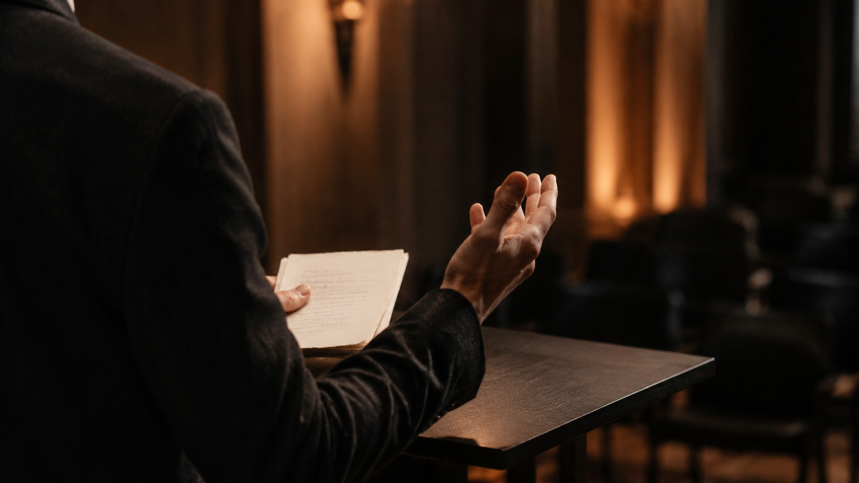 Préparer un discours sans réciter ni improviser totalement